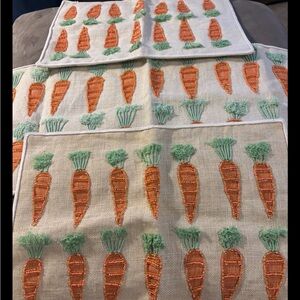 Carrot Embroidered Kitchen Runner and 2 Place Mats Orange & Green